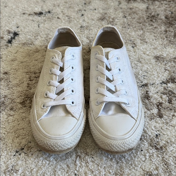 Converse Low-Top Sneaker - Picture 2 of 6